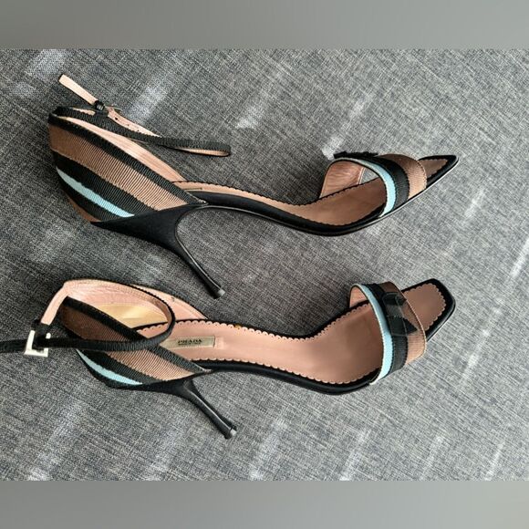 Prada Blue, Black, and Brown Grosgrain Striped Ankle Strap Heels with Bow Sz 40 - Picture 15 of 16